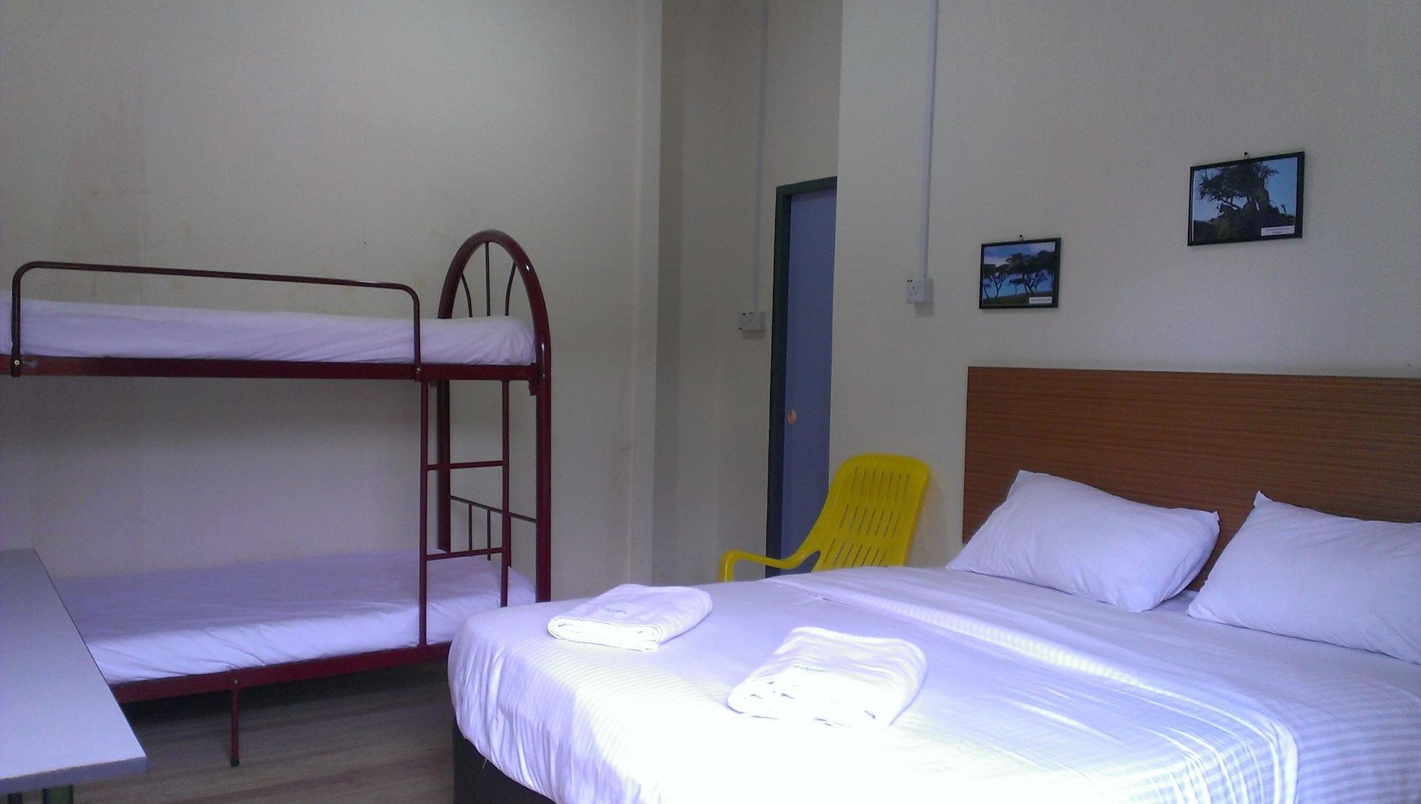 Kinabalu Poring Vacation Lodge Kampung Poring Bagian luar foto
