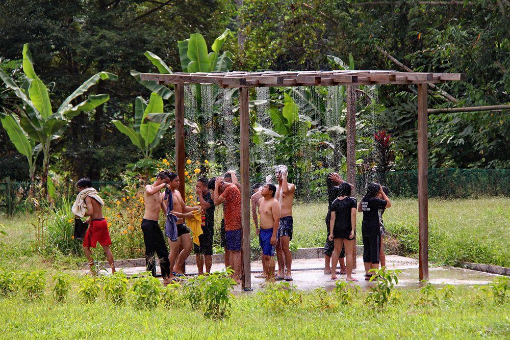 Kinabalu Poring Vacation Lodge Kampung Poring Bagian luar foto