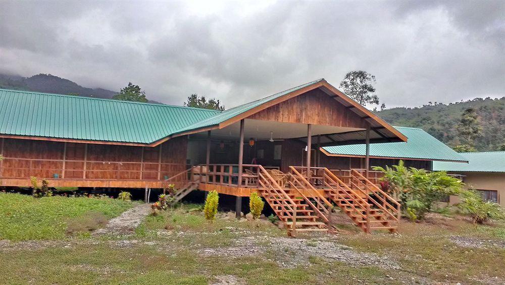Kinabalu Poring Vacation Lodge Kampung Poring Bagian luar foto