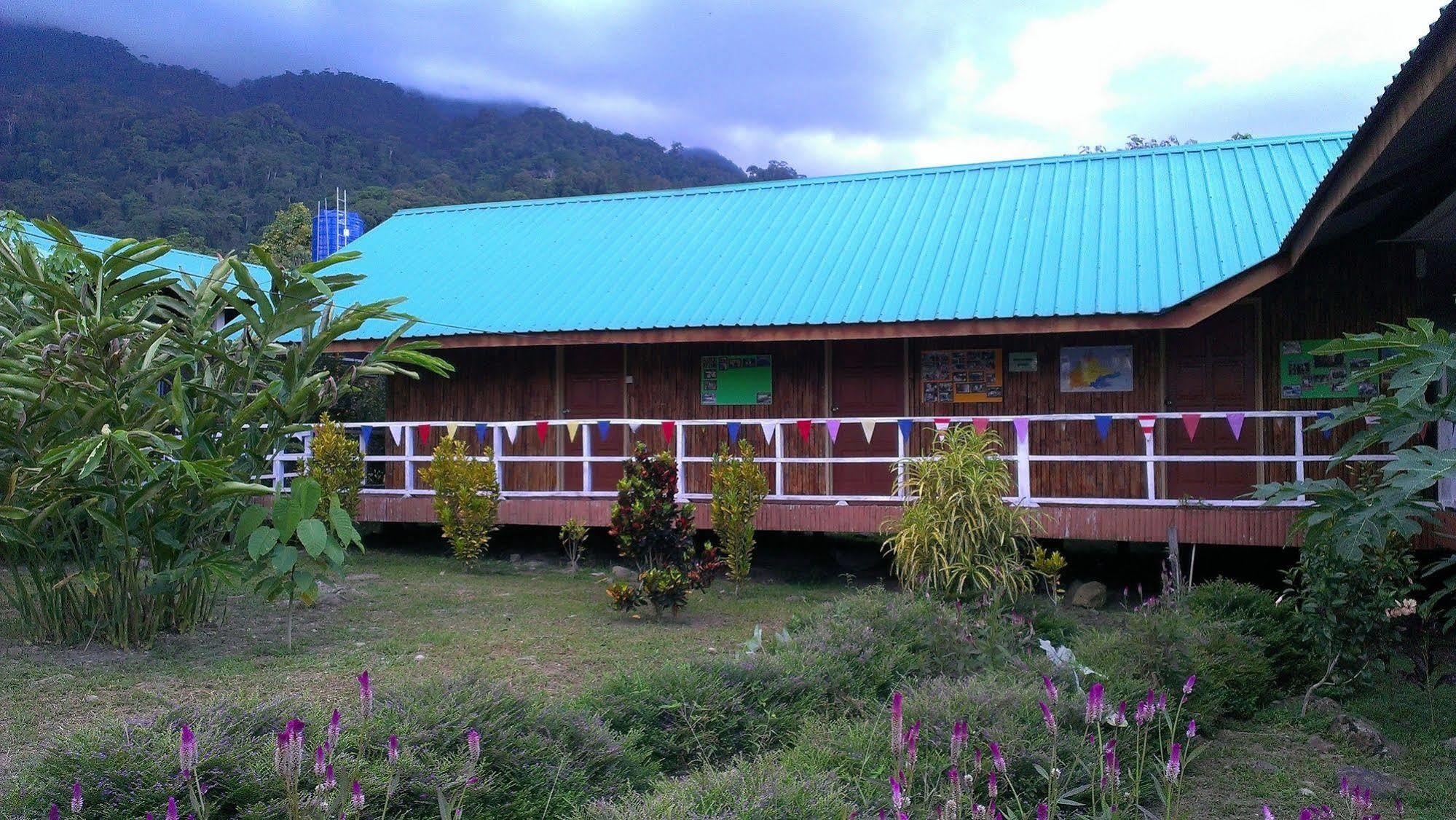 Kinabalu Poring Vacation Lodge Kampung Poring Bagian luar foto