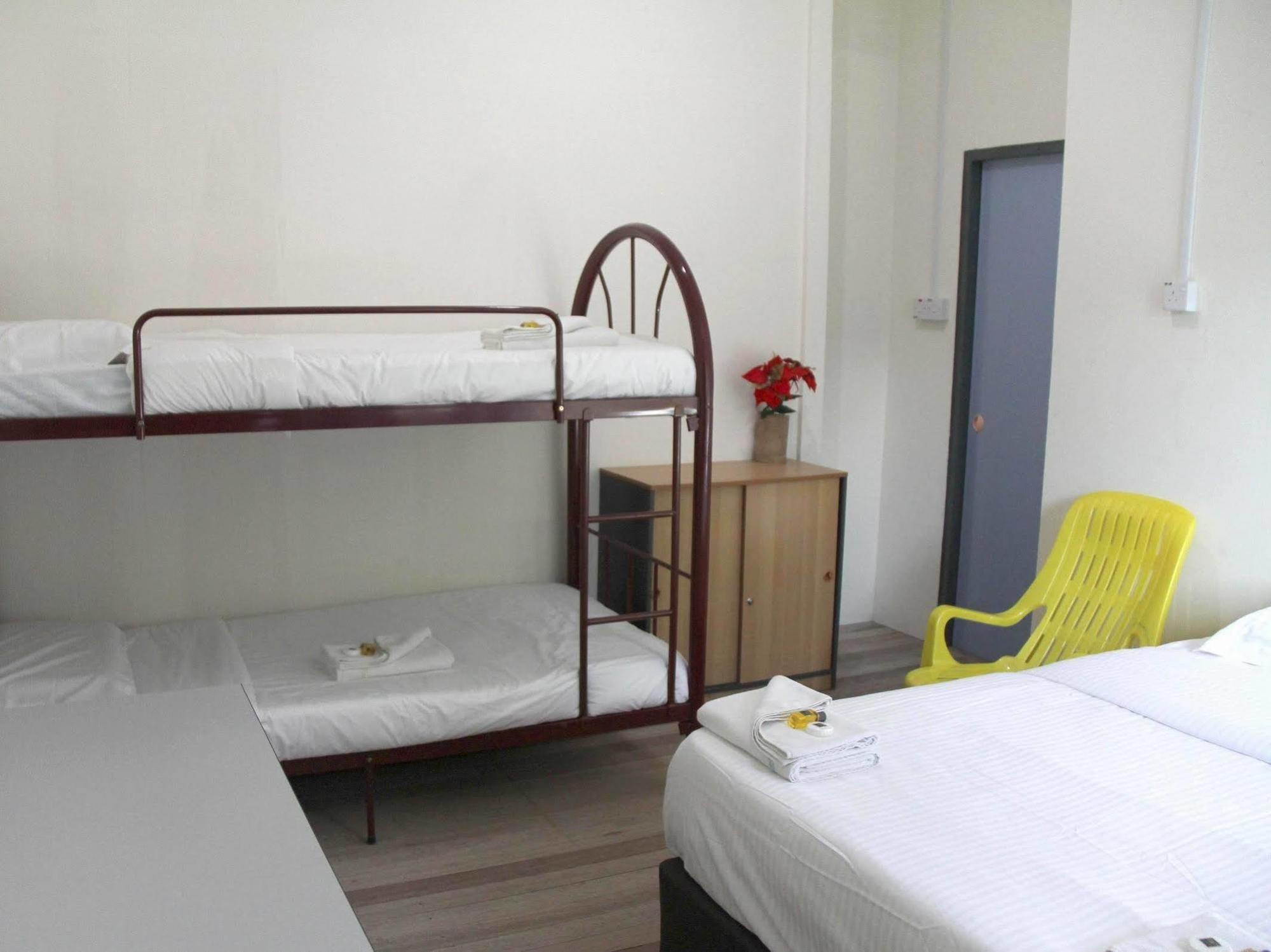 Kinabalu Poring Vacation Lodge Kampung Poring Bagian luar foto