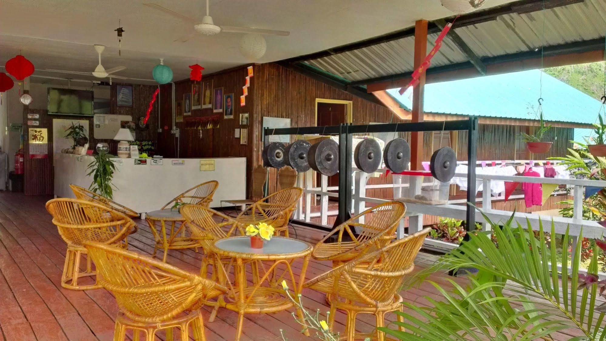 Kinabalu Poring Vacation Lodge Kampung Poring Bagian luar foto