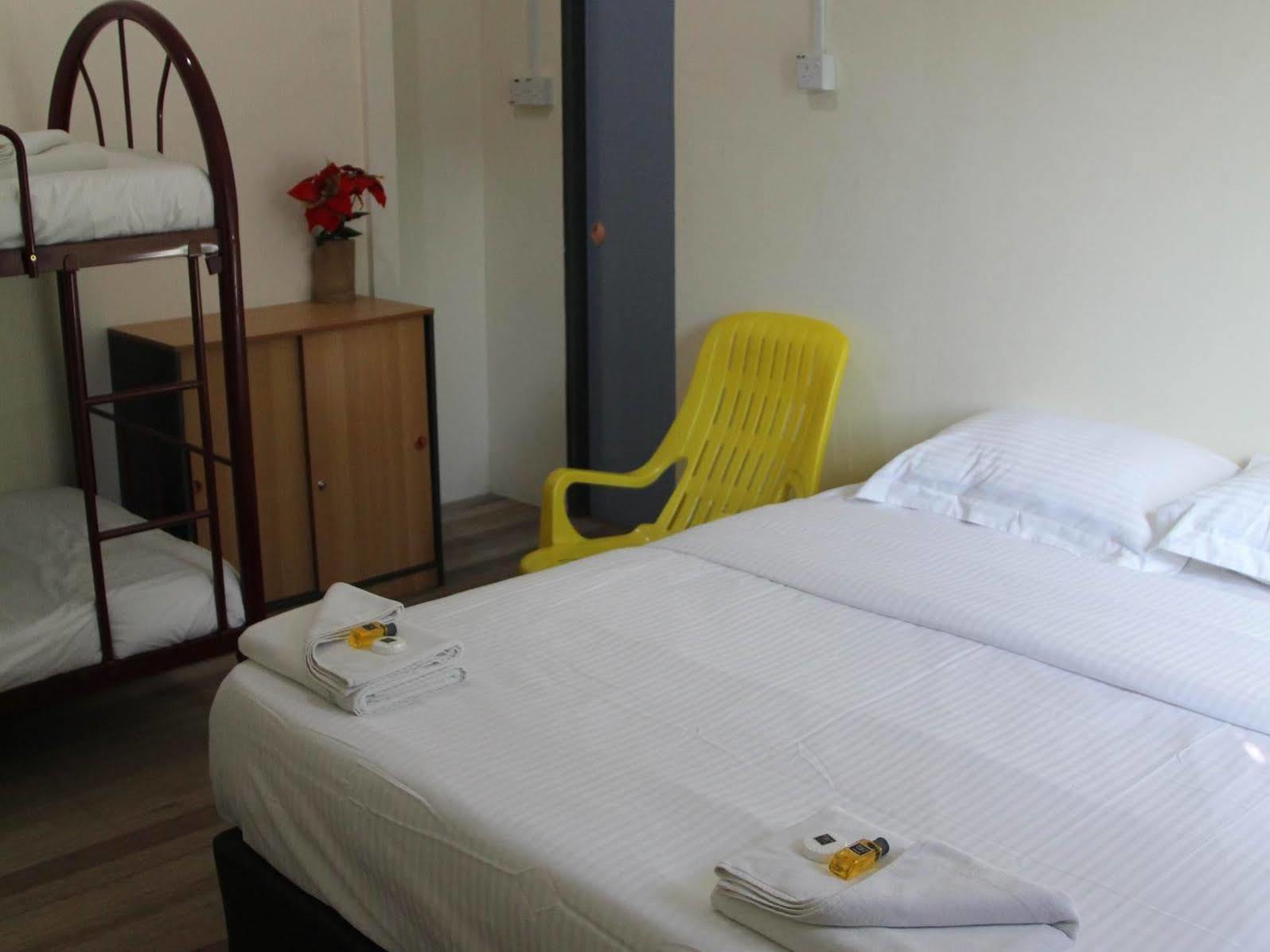 Kinabalu Poring Vacation Lodge Kampung Poring Bagian luar foto